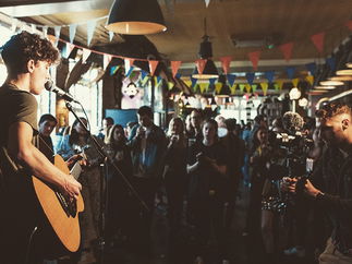 Promo Nathaniel Singer-Guitarist Staffordshire