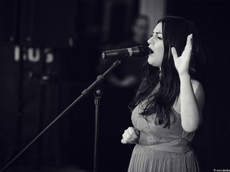 Promo Neive Jordan Rock and Pop Solo Singer Cheshire