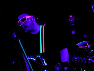 Promo GLOW PARTY BAND Neon Party Duo Essex