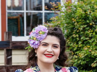 Promo Lily Belle Solo Singer With Tracks Bedfordshire