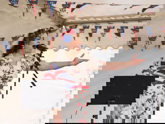 Promo Lily Belle Solo Singer With Tracks Bedfordshire