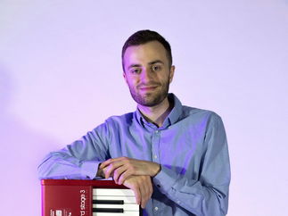 Promo Lewis Paul Keys Pianist Rhondda Cynon Taf