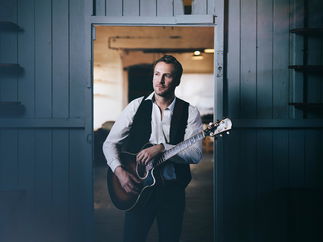 Promo Owen H Solo Singer/ Guitarist Staffordshire