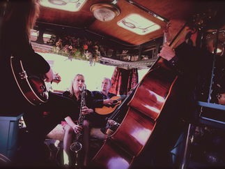 Promo Paris Affair Jazz Band Vale of Glamorgan