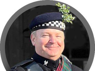 Promo Traditional Scottish Bagpiper Piper Renfrewshire