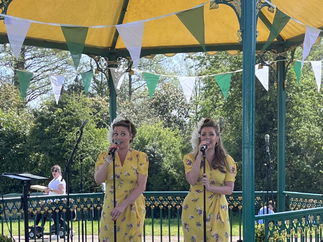 Promo The 2weet Arts Rock n Roll Swing Band Buckinghamshire
