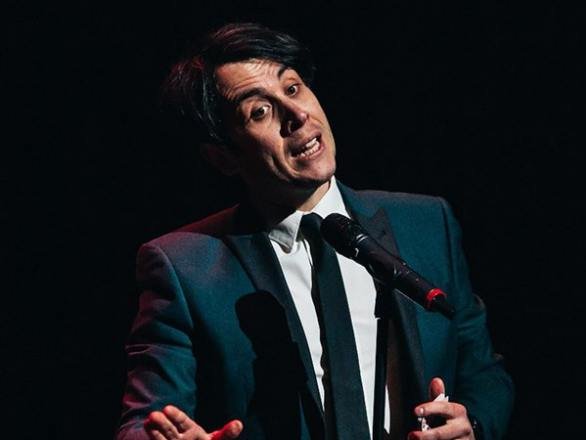 Promo Pete Firman Comedy Stage Magician London