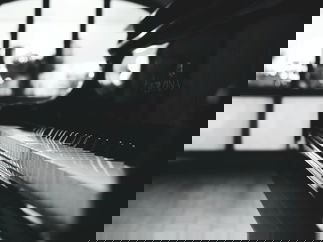 Promo Stevie T Pianist Staffordshire