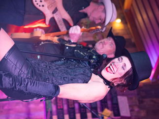 Promo Man! I Feel Like Shania Country Music Nottinghamshire