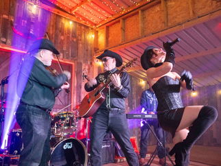 Promo Man! I Feel Like Shania Country Music Nottinghamshire