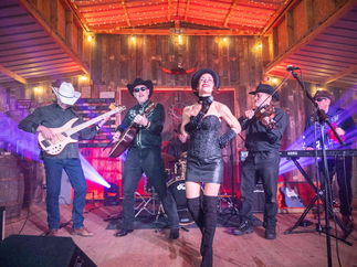 Promo Man! I Feel Like Shania Country Music Nottinghamshire