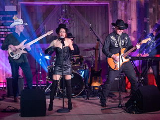 Promo Man! I Feel Like Shania Country Music Nottinghamshire