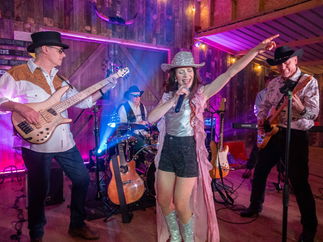 Promo Man! I Feel Like Shania Country Music Nottinghamshire