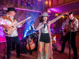 Promo Man! I Feel Like Shania Country Music Nottinghamshire