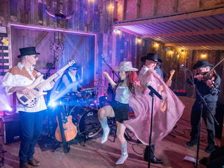 Promo Man! I Feel Like Shania Country Music Nottinghamshire