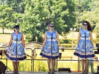 Promo S.O.S (Sirens of Swing) Vintage Vocal Trio Essex