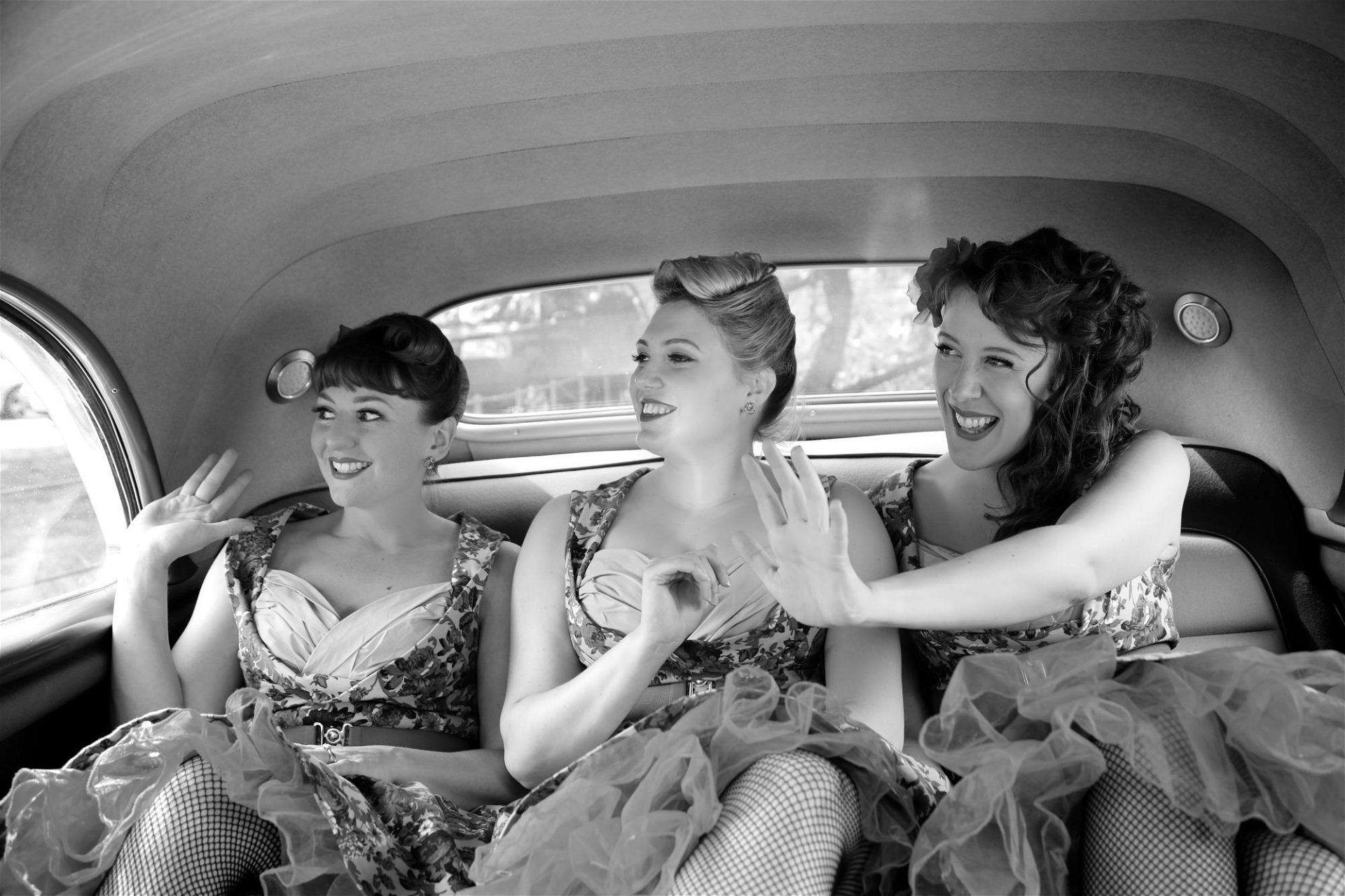 Promo S.O.S (Sirens of Swing) Vintage Vocal Trio Essex