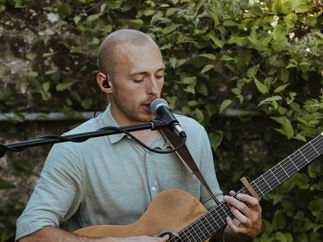 Promo Joe Brian Singer Guitarist Hampshire