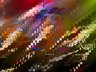 Promo Apex Live Party Showband Essex