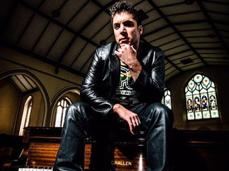 Promo Pianist Lennox Pianist Somerset