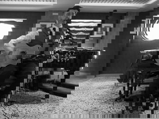 Promo Dylan Dale Solo Singer/ Guitarist Manchester