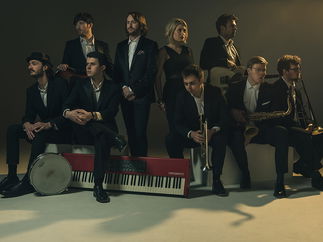 Promo Mirrorball Magic Party Band London