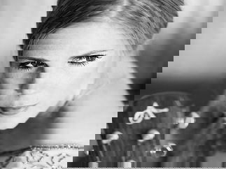 Promo LJ Acoustic Singer/Guitarist London