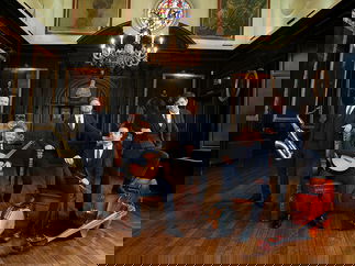 Promo Roaming Free Roaming, Mix and Mingle Band London