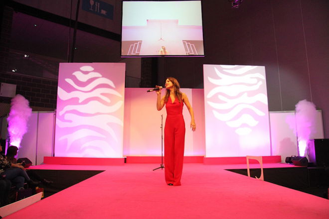 Promo Louise Solo Singer Surrey