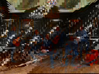 Promo Roaming Free Roaming, Mix and Mingle Band London