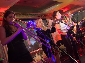 Promo Carte Blanche Function Band London