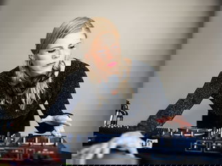 Promo LJ Acoustic Singer/Guitarist London