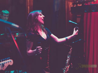 Promo White Gold Function Band Norfolk