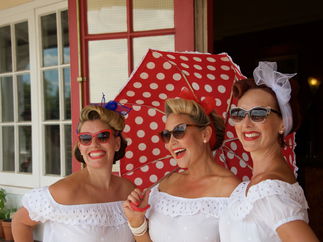 Promo The Sweet Arts Vocal Harmony Trio Buckinghamshire