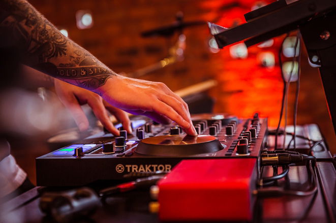 Promo PolyTone Wedding DJ Merseyside