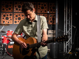 Promo Tim Jackson Singer Guitarist London