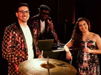 Promo Pure Party Plus DJ Live Act London