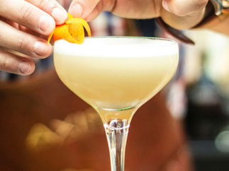 Promo Quintessentially Cocktails Mobile Bar London