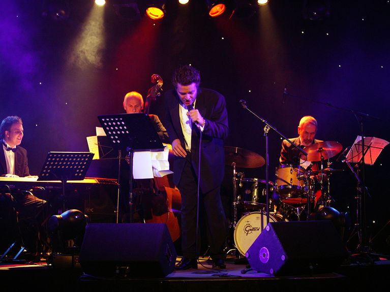 artists similar to Tom Rust