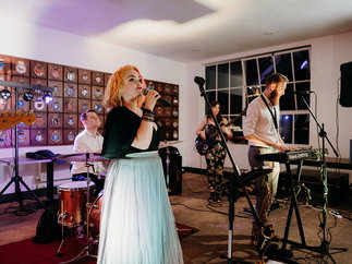 Promo The Glow Pop, Rock and Funk Party Band Hampshire