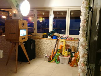 Promo Retro Photo Box Vintage Photo Booth Essex