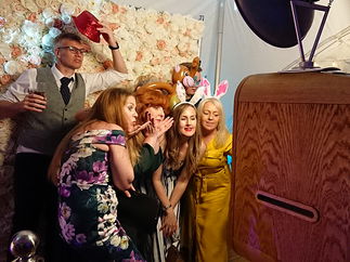 Promo Retro Photo Box Vintage Photo Booth Essex