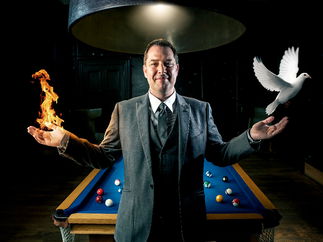 Promo Richard Stephens Close Up Magician Gloucestershire