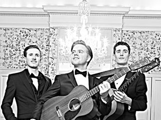 Promo Roaming Free Roaming, Mix and Mingle Band London