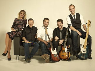 Promo Amber Function Band Kent