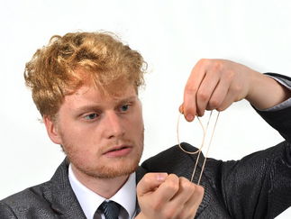 Promo Close Up Magician Russ Close Up Magician Staffordshire