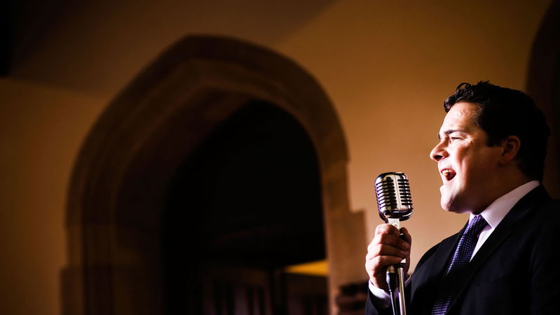 Why Should Your Company Offer Corporate Entertainment For Your Customers, Clients and Suppliers?