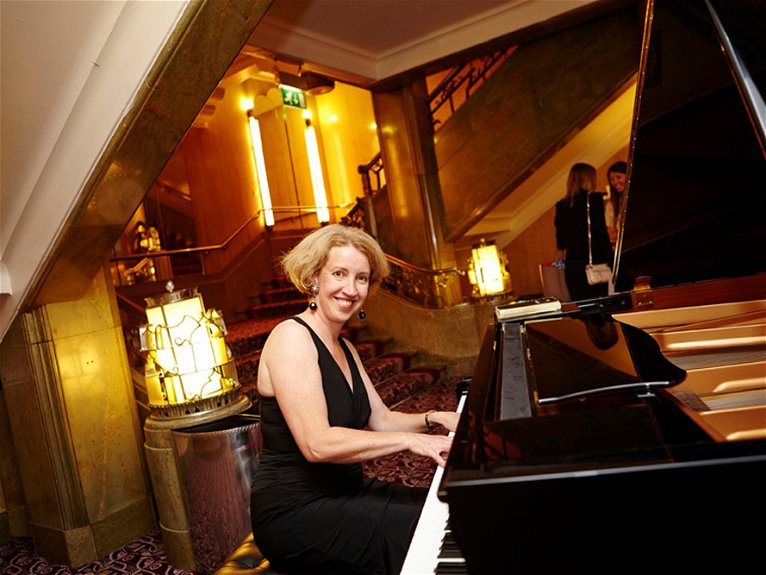 artists similar to Sandra Lambert (pianist)