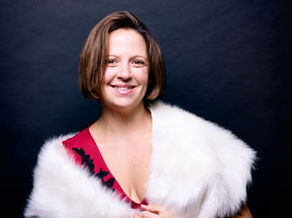 Promo Sara Llewellyn Female Solo Classical Soprano Singer Hertfordshire