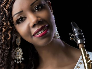 Promo Saxophonista Saxophonist/ Flautist Hertfordshire